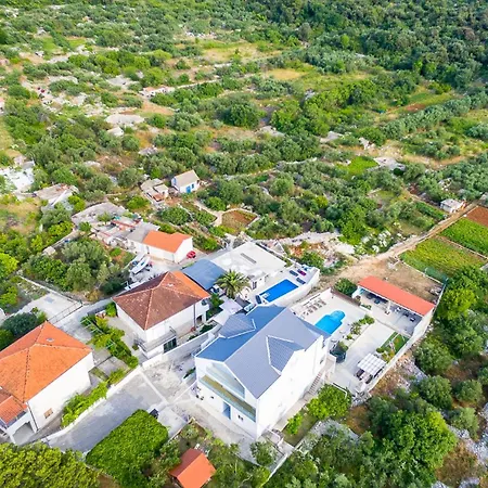 Anadi Villa Donji Okrug (Ciovo)